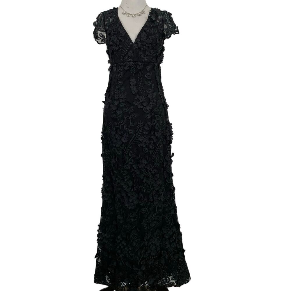 Elegant Black Maxi Dress